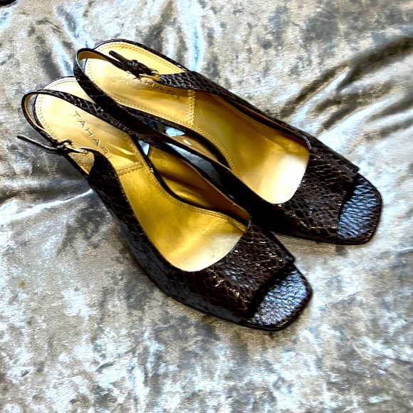 Tahari shoes Sz 10 - Picture 7 of 12